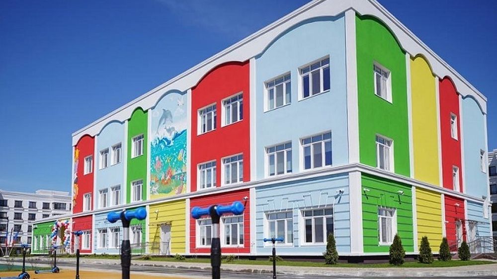 Mariupol schools